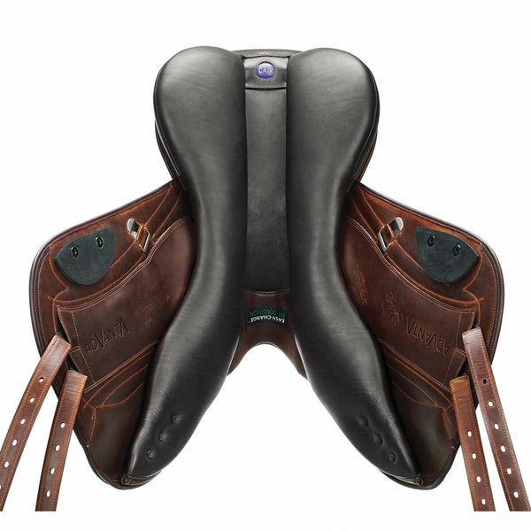 Bates Advanta Jumping Saddle Cair Classic Black [:43cm / 17.0"]