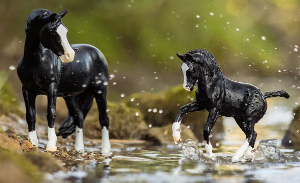 Breyer Traditional Nistar Blazing Kansas & Ethel