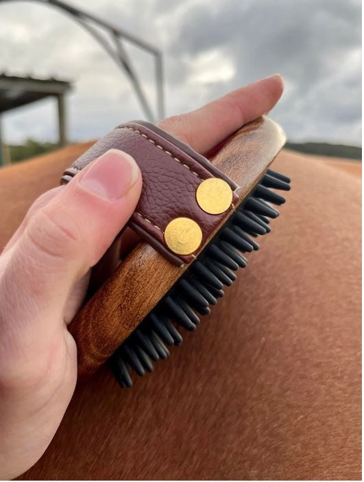 Hairy Pony Brush Rubber-STABLE: Grooming-Ascot Saddlery