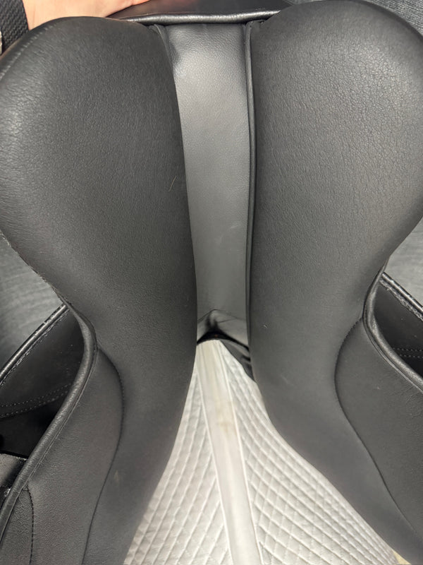 Pre-Loved 2024 Thorowgood T8 GP 17"