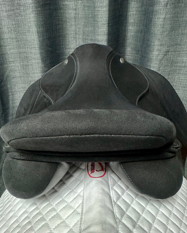 Pre-Loved Thorowgood T4 Dressage 17"