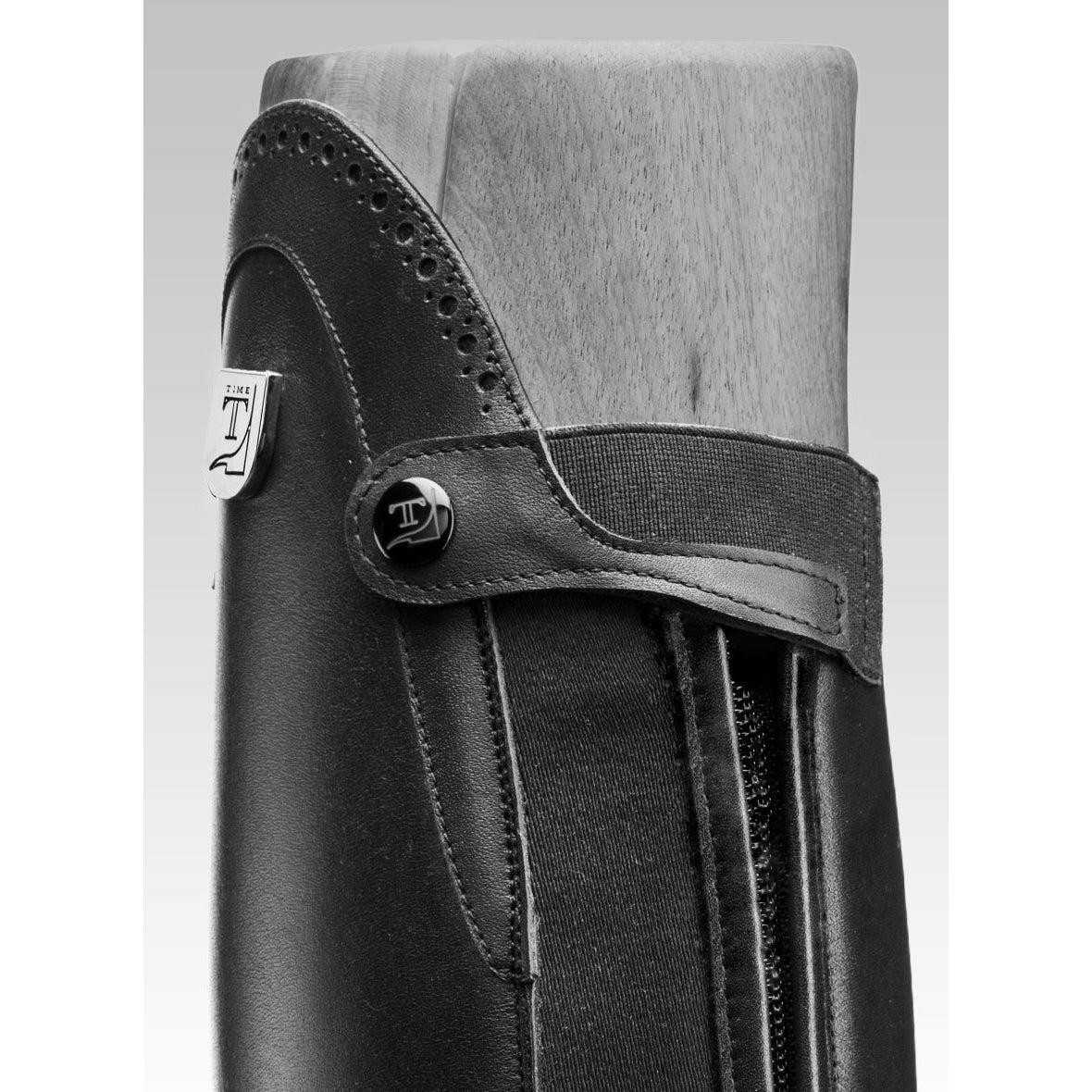 Tucci Marilyn Chap Punched