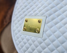 Attachment Plate for Saddle Pad Number Holders