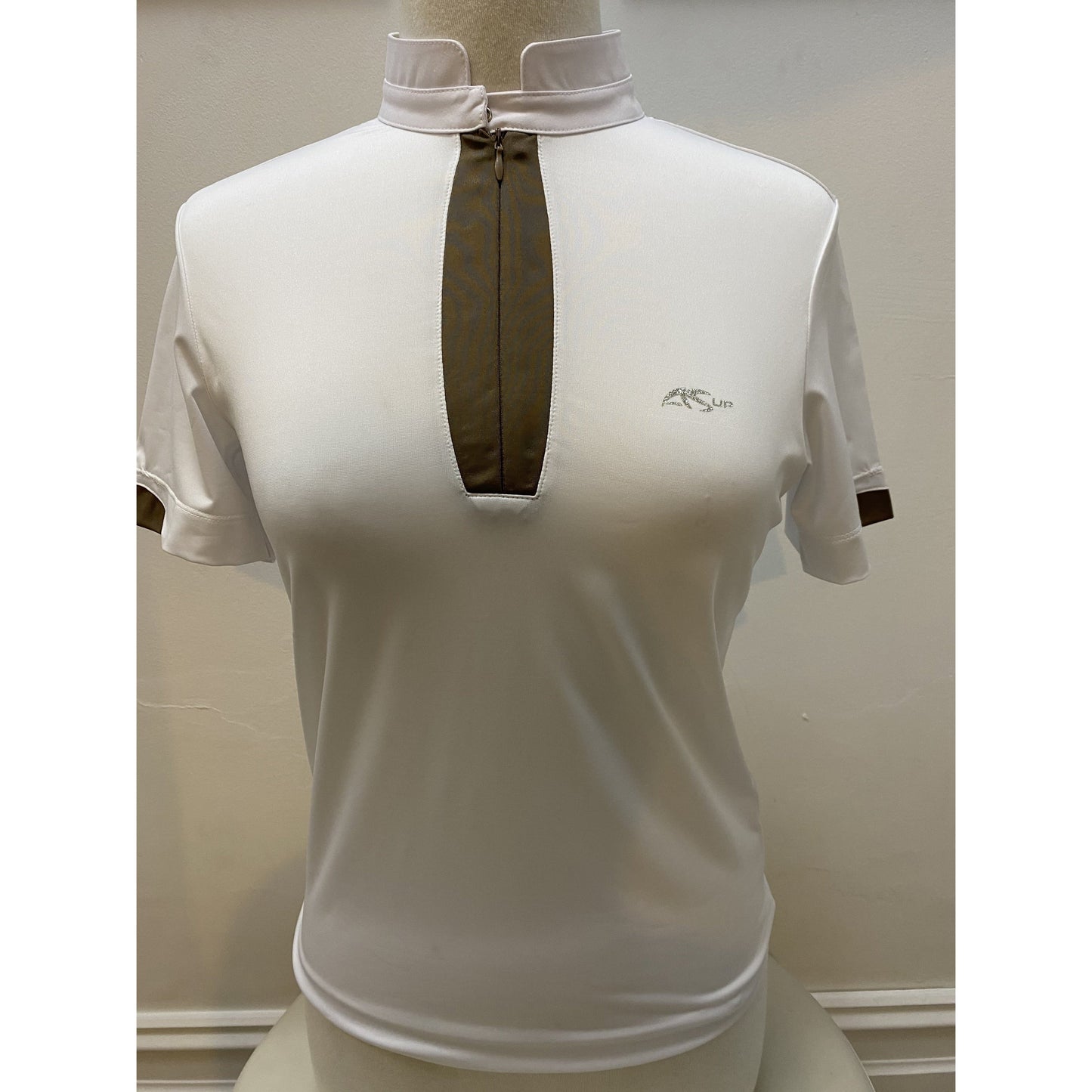 Anna Scarpati white polo shirt with collar on mannequin display.