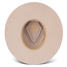 Charlie 1 Horse Spear Point Silverbelly