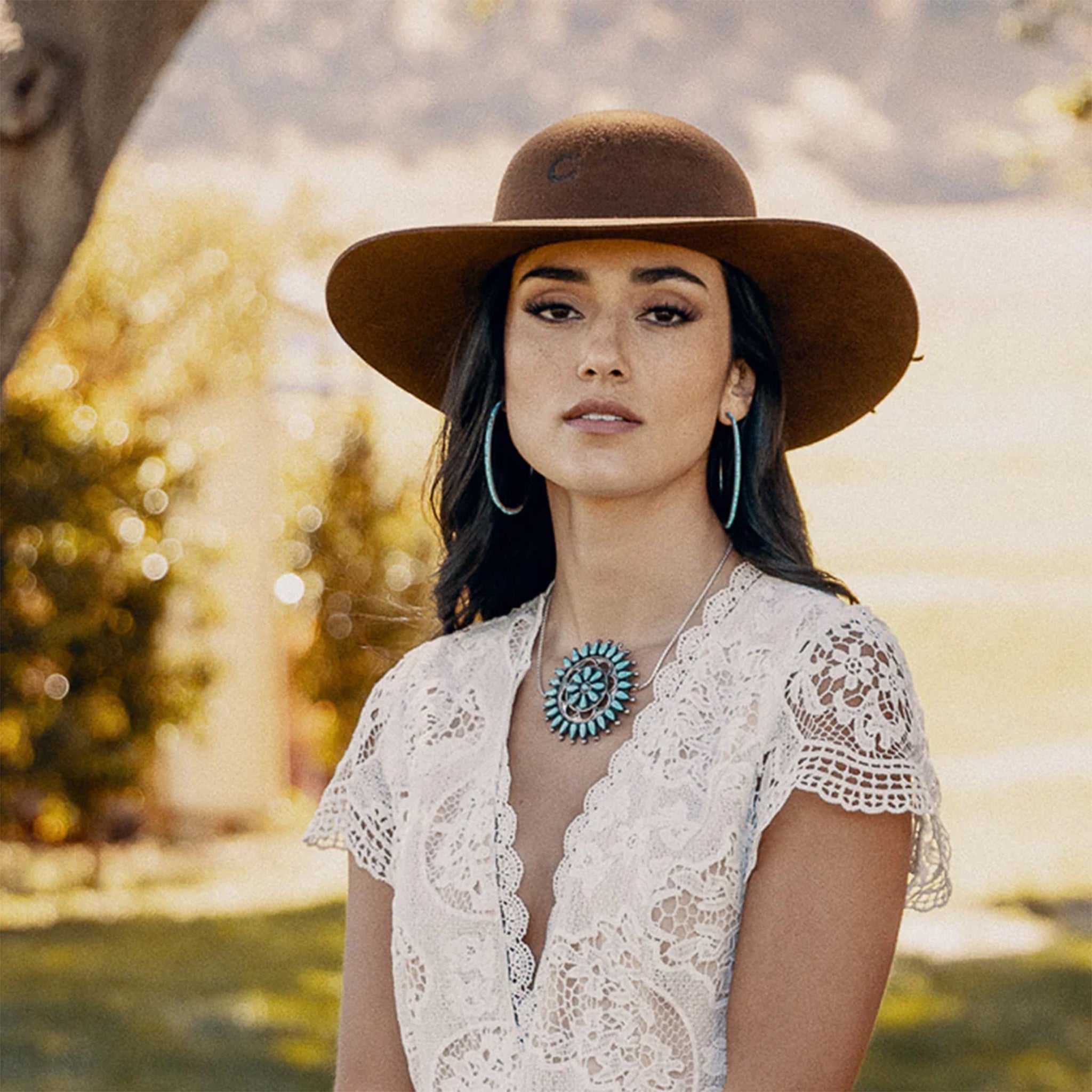 Charlie 1 Horse Wanderlust Acorn