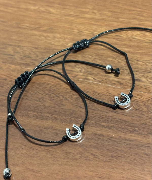 Horseshoe Friendship Bracelets