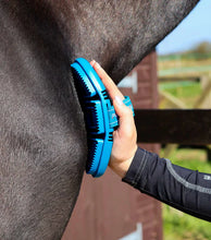 Soft-Touch Flexi Curry Comb