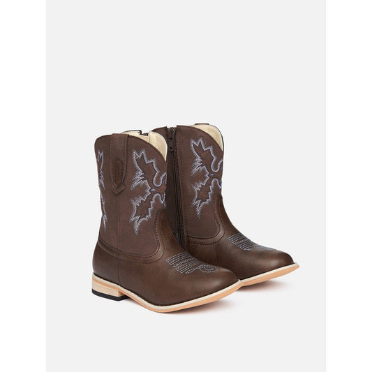 Baxter Boots brown leather cowboy boots with decorative stitching.