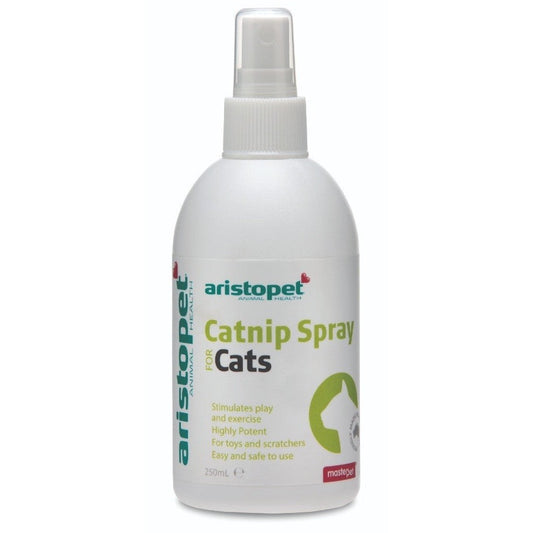 Aristopet catnip spray bottle for cats, stimulates play, white background.