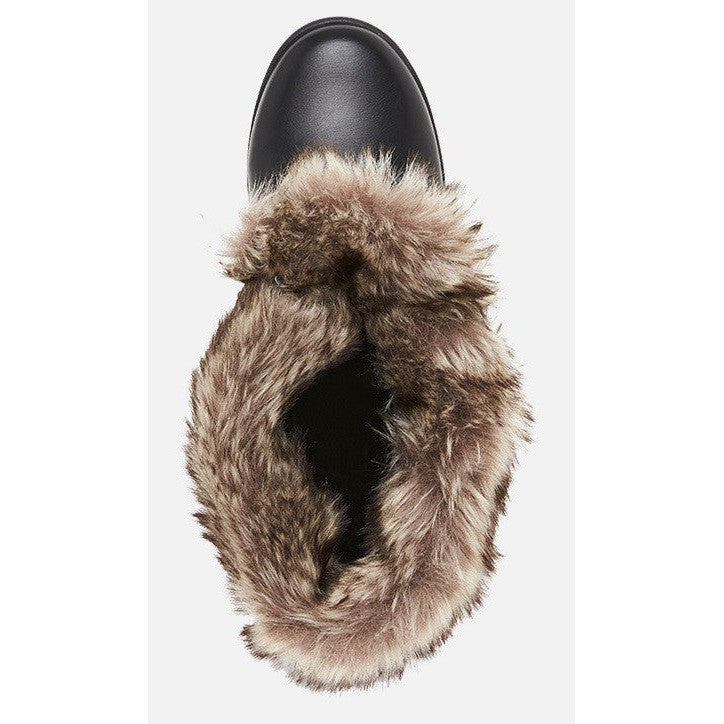 Baxter Boots fur-lined slipper with black leather upper, white background.