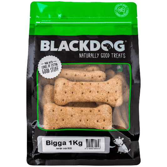 Blackdog Bigga 1kg dog treats package with bone-shaped biscuits visible.