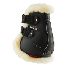 Zandona horse boots with velcro straps and sheepskin-lined protection.